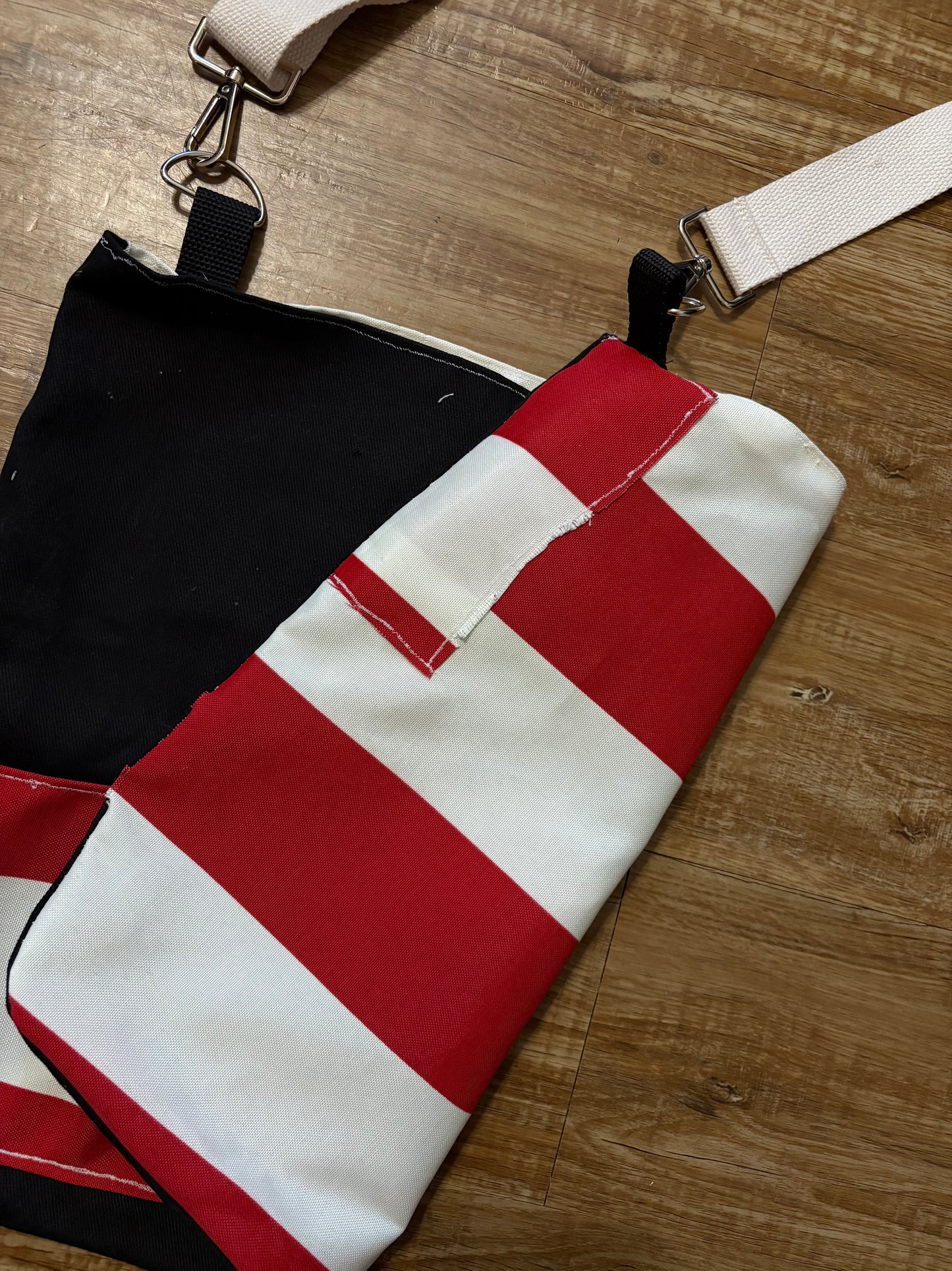Girls flag crossbody bag